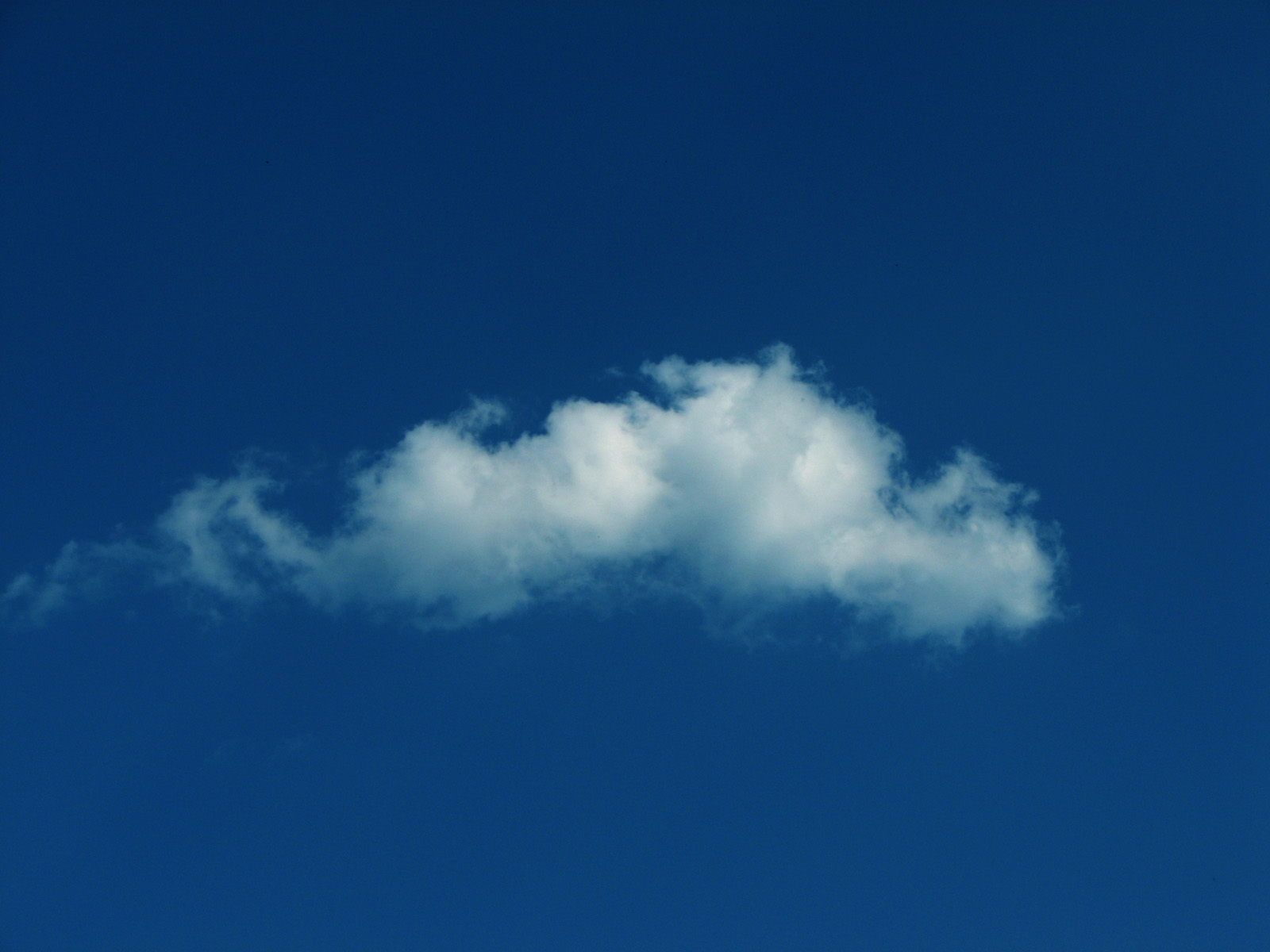 Small Cloud for 1600 x 1200 resolution